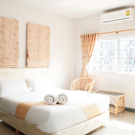 Buakhao Service Home Патая Стая снимка
